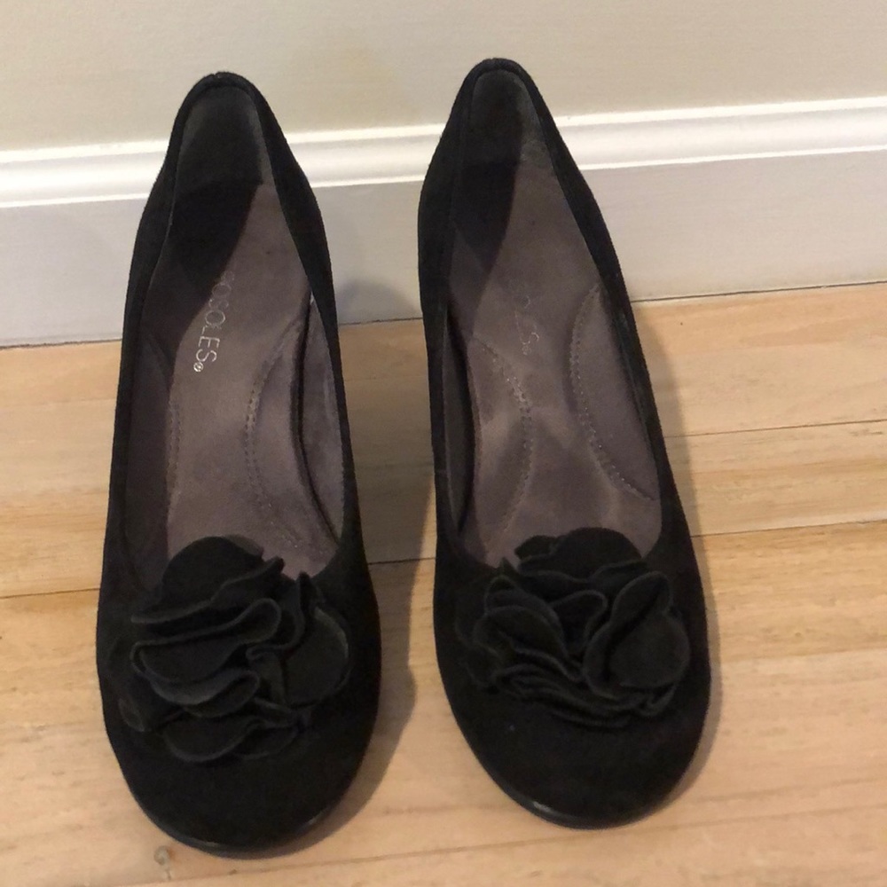 Aerosole’s Wedge pumps.